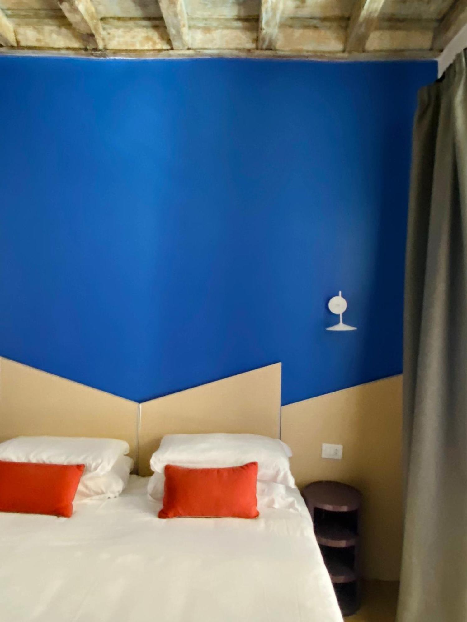 Salotto Monti Hotell Roma Rom bilde